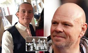Chef sues Tom Kerridge's Michelin-starred pub for £150k after stock boiler  exploded scalding him