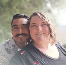 Unique Ice Cream Eating and Storage Methods