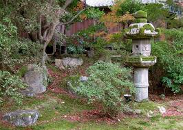 Japanese gardens (日本庭園, nihon teien) are traditional gardens whose designs are accompanied by japanese aesthetics and philosophical ideas, avoid artificial ornamentation. 5 Types Of Authentic Japanese Garden Design You Should Know