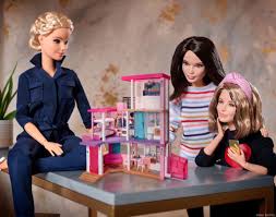 Incorporates barbie dream house and 70 adornments that incorporate furnishings, family unit things and a little dog, dolls, styles and vehicle excluded. A Tour Inside The 2021 The Home Edit Barbie Dreamhouse The Home Edit