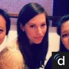 Elena Peck's Instagram, Twitter & Facebook