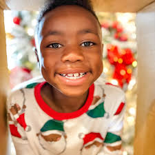 💫 For unto us a child was born 💫 Merry Christmas from The Wrights 🎄  Deacon ATE US UP in the first photo- hence why his photo was first 🐾🐾