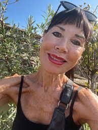 Clarence Cottingham's Instagram, Twitter & Facebook