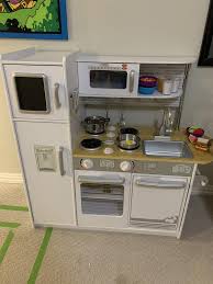 4.5 out of 5 stars 1,202. Kidkraft Uptown White Wooden Play Kitchen With Play Phone Chalkboard Walmart Com Walmart Com