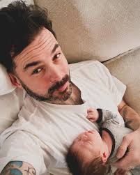 Patrick Mayes (@dinochub) • Instagram photos and videos