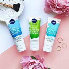 Detox In Nur Einer Minute Unsere Urban Detox Masken Befreien Eure Haut Vom Alltagsschmutz Und Reinigen Tiefenwirksam Ob Kl Poren Verfeinern Detox Maske Poren