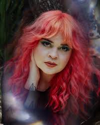 New hair who this? • • • Huge thank you to @mirandak_kolors for my new hair  and snapping these photos for me! I finally feel like myself again and I  couldn't be