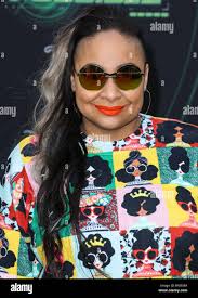 Symone hi-res stock photography and images