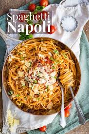 Spaghetti Napoli Einfache Nudelsauce Rezept Von Gernekochen De Rezept In 2020 Rezepte Einfache Nudelsauce Rezepte Abendessen
