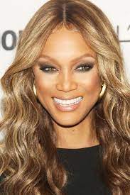 The reason may lie in your skin. Best Hair Color For Dark Skin Red Blonde Ombre Brown Hair Color Ideas For Dark Skin Tone Dark Skin Blonde Hair Blonde Celebrity Hair Hair Styles