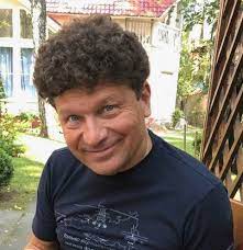 Sergei minaev — ty moy hleb, moya sol' 04:01. Sergej Minaev Proigral Suprugu V Karty Starhit Ru