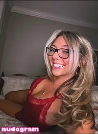 Bree Delio  bree.delio  whatsthedelio Гола изтичане OnlyFans снимка 12 -  Nudogram v2.1