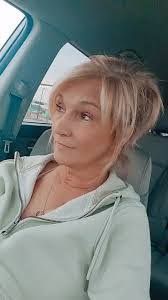 Tami Bemis's Instagram, Twitter & Facebook