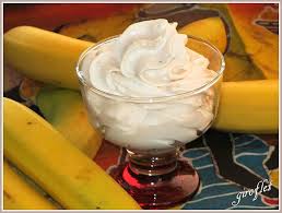 Chantilly De Banane Au Siphon La Petite Cuisine De Giroflet Recettes De Cuisine Aide Culinaire Recette Creme