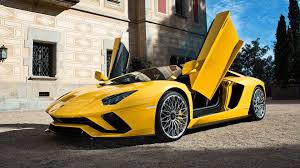 Lamborghini Aventador Yellow Lamborghini Aventador Sports Cars Lamborghini Lamborghini Price