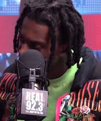 This guide will walk you through what they are and how to keep them looking cool. Anyonw Know How To Braid Dreadlocks Together Like Carti In This Photo Dreadlocks
