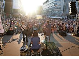 Die party — die party … die party — (lat. Fete De La Musique 2019 In Hannover So Bunt War Die Party