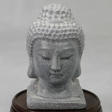 Noemi meditative standing buddha garden statue. Buddha Kopf Stein Klein Garten Deko Xishi De