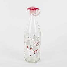 Ürünümüz 1literlik cam şişe olup vidalı kapak mevcuttur. Euro Flora Cam Su Sisesi Baykus 1 Litre 8 5x30 Cm Surahiler Bezelye Com