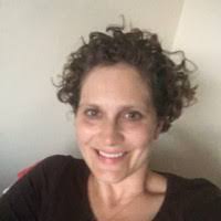 Karen Manders's Instagram, Twitter & Facebook