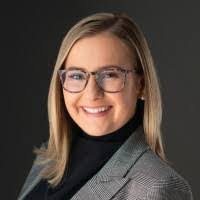 Daria Brown's Instagram, Twitter & Facebook