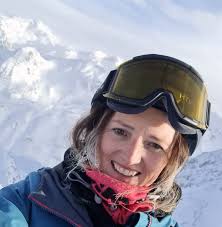 Women of the mountains » Lakes Weekly Bulletin