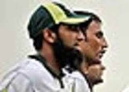Pakistan face daunting task against Sri Lanka