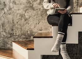 Toutefois, si vous choisissez un escalier en bois hélicoïdal, les prix grimpent rapidement. Prix D Un Escalier En Bois Les Tarifs Et Les Choses A Connaitre