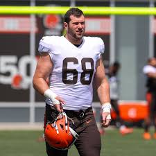 On forbes' annual ranking of the 100 most valuable brands, amazon, netflix and paypal make big gains while wells fargo, ge and hp fall. K99ndsonyqdfm