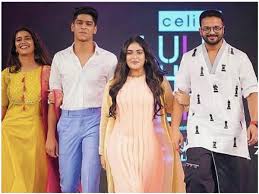 Jayasurya Prayaga Martin Priya Varrier Roshan Abdul Rahoof Win Big At Lulu Fashion Week 2018 Filmibeat Trouvez les meilleures images gratuites sur le theme « kurta ». lulu fashion week