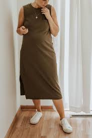 30 Days Of Summer Style Day 4 Everlane Long Weekend Tee Dress Review Karin Emily Tee Dress Weekend Tees Best Summer Dresses