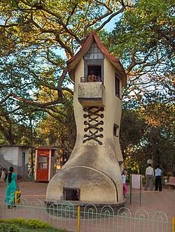 Hanging Gardens of Mumbai - Wikipedia