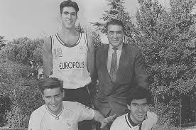 Román y aníbal no pueden entender que su padre les haya. Lorenzo Sanz Una Vida Entregada Al Futbol Y A Sus Cinco Hijos No Se Merecia Este Final Famosos