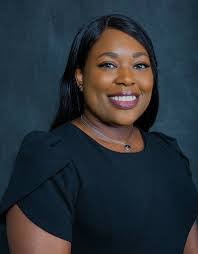 Lakisha Perry's Instagram, Twitter & Facebook