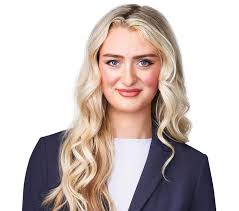 Kaitlin Street's Instagram, Twitter & Facebook