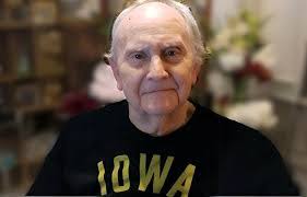 Matthew Holly's Instagram, Twitter & Facebook