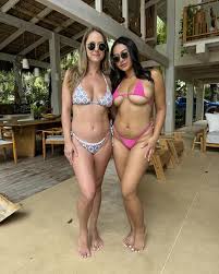 Getting the last of my Costa Rica content out today. I have a couple videos  left to share. Both of them feature Dam. Her and Austin had fun shooting  the last day