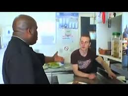 Embrouille Entre Ruben Et Le Serveur Dans Cauchemar En Cuisine Youtube