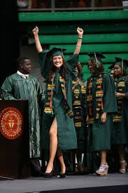 Yesss Famu Grad Takes Her Walk On Stage Pan African Stoles For Famu Were Provided By Gradzone Apparel Summer Photos African Apparel
