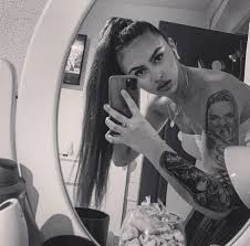 Cristea Tina @cristea_tina1 - Twitter Profile | Sotwe