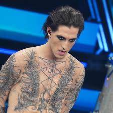 When asked about the incident during a press conference after their victory, damiano david said he. Maneskin Damiano David Hat Beim Esc Keine Drogen Konsumiert Bildderfrau De