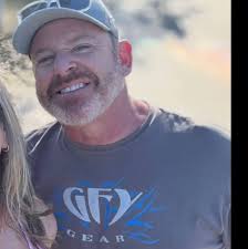 Did the Wildlife Rehab center in Bradenton Beach evacuate animals before  the storm surge?