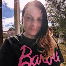 Elizabeth Rebbeka Wynn (@lizzywynn) • Instagram photos and videos