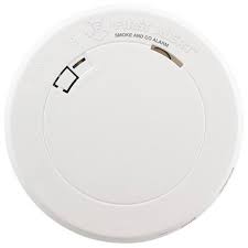 We researched the best carbon monoxide detectors so you can keep your home safe. First Alert Prc710 Slim Smoke Carbon Monoxide Detector With Photelectric Sensor Target