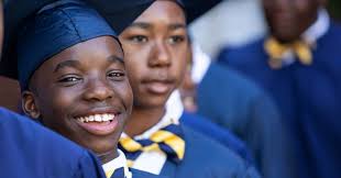 We love it when The University of Alabama's President, Dr. Stuart Bell  visits our campus! #rolltide