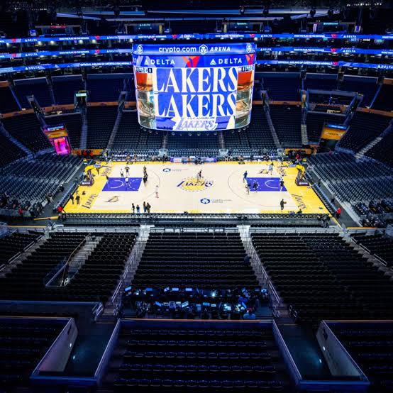 Mark Walter's troubles catch up with Lakers as sensitive reason behind sale  emerges | MARCA
