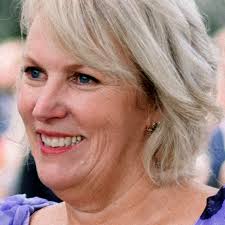 Kingsley M. Mooney, former mortgage banker, dies