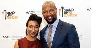 Sonequa Martin Green Expecting Second Child With Husband Kenric Green Kenric Green Pregnant Pregnant Celebrities Sonequa Martin Green Just Jared