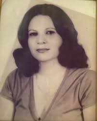 Aviso Fúnebre Se le avisa amistades de la Señora Carmen Comas, que sus  restos mortales estaban siendo velados en la Funeraria Amor Eterno y que su  sepelio será a las 3 de