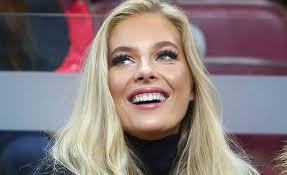 Check spelling or type a new query. Malene Pedersen Tribunleri Sallayacak
